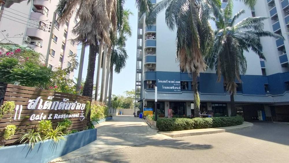 Komol Residence Bangkok Kültér fotó