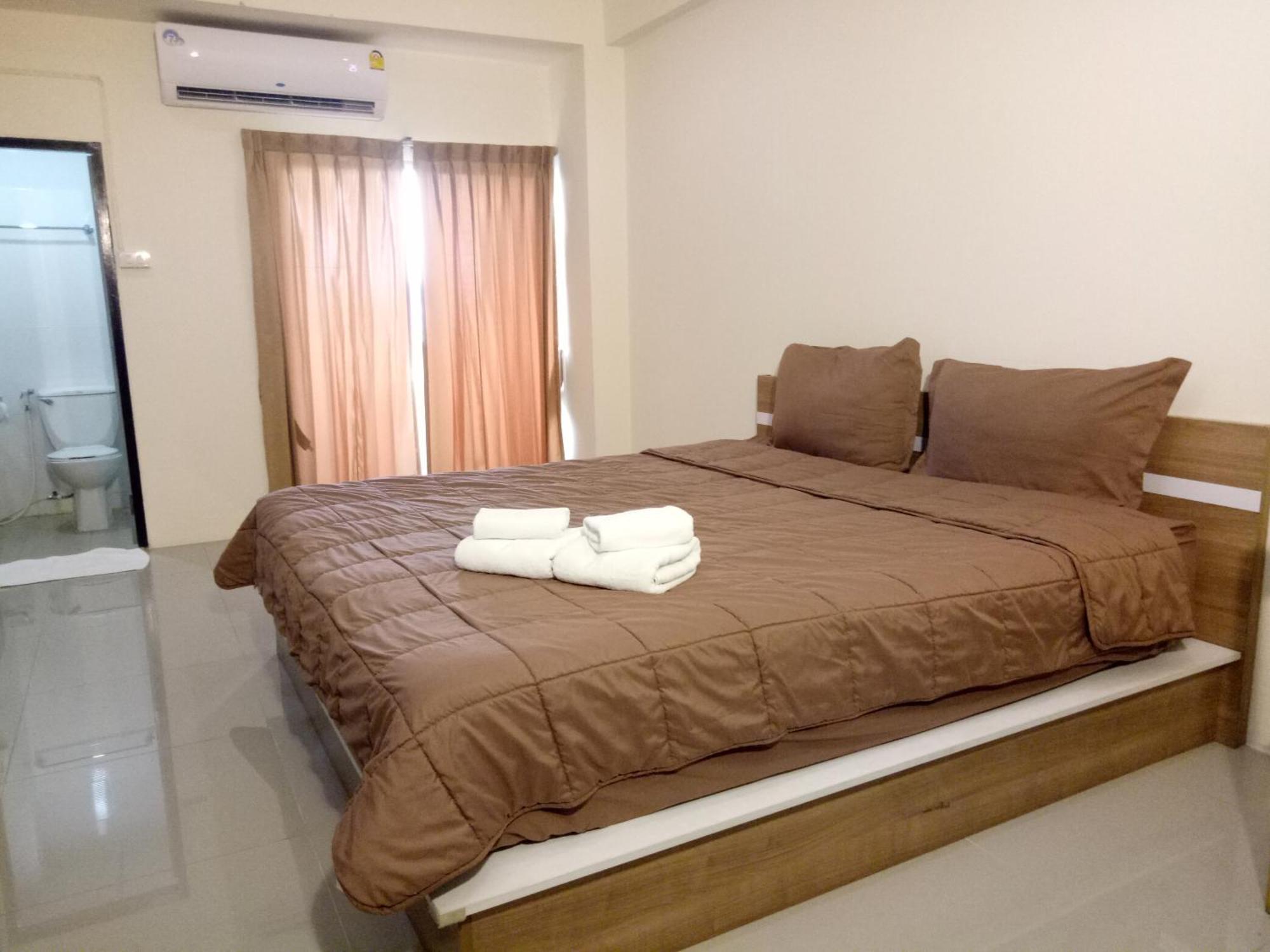 Komol Residence Bangkok Kültér fotó