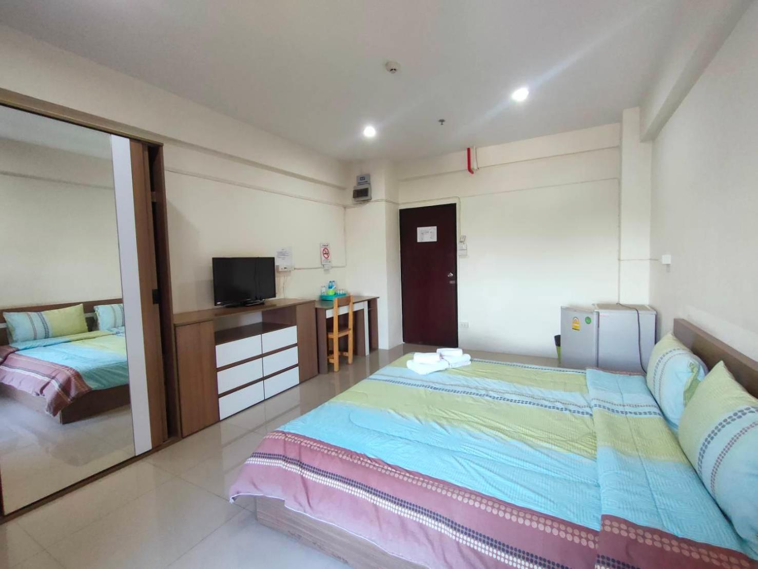 Komol Residence Bangkok Kültér fotó
