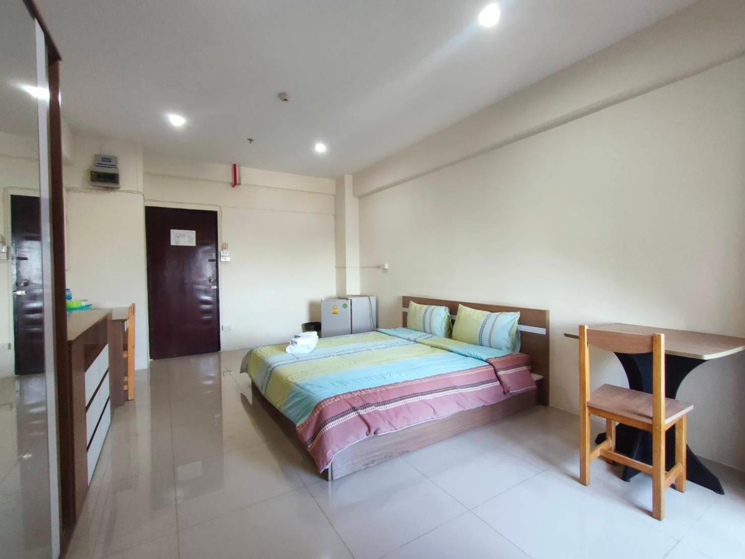 Komol Residence Bangkok Kültér fotó